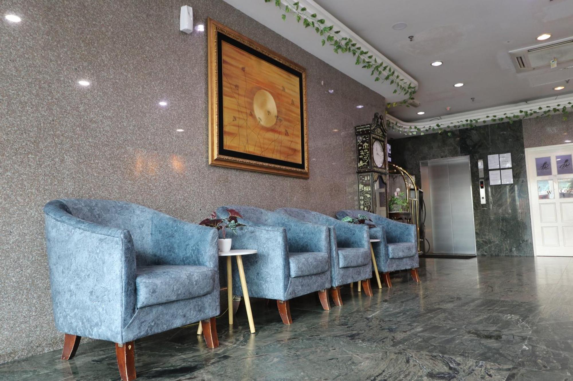 Hotel Sri Puchong Exterior photo